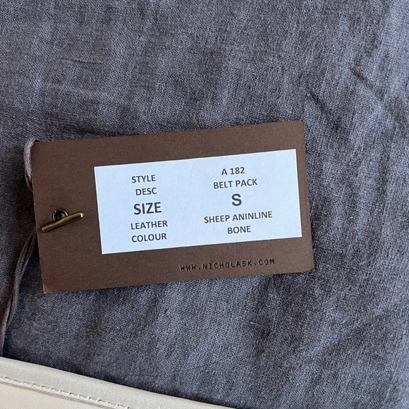 Nicholas K Belt Pack - Picture 6 of 9